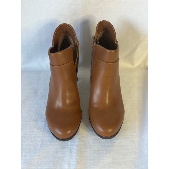 Giani Bernini Abalina Brown Faux Leather Short Bootie Size 5.5 - Picture 3 of 7